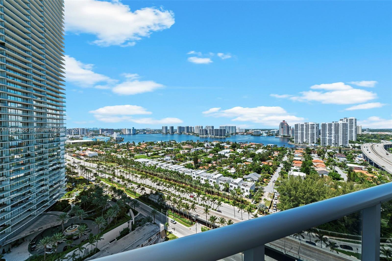 19111 Collins Ave 2207