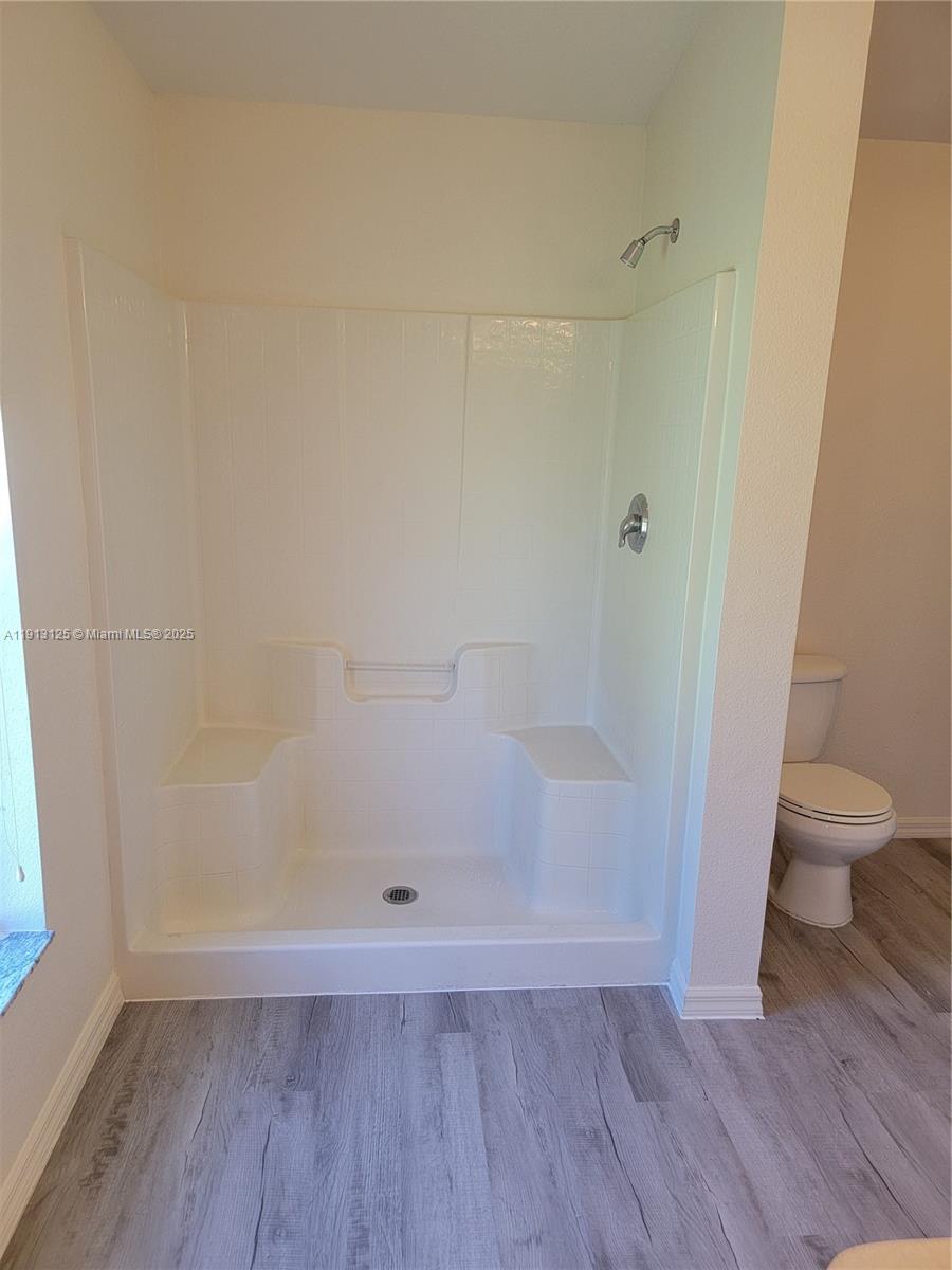 WATERFORD LAKES PHASE II - Residential