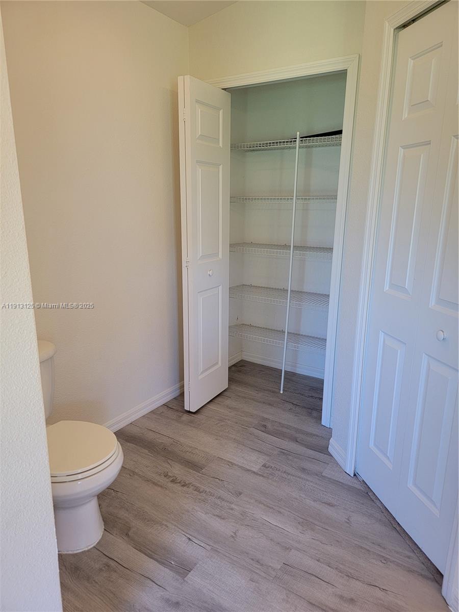 WATERFORD LAKES PHASE II - Residential