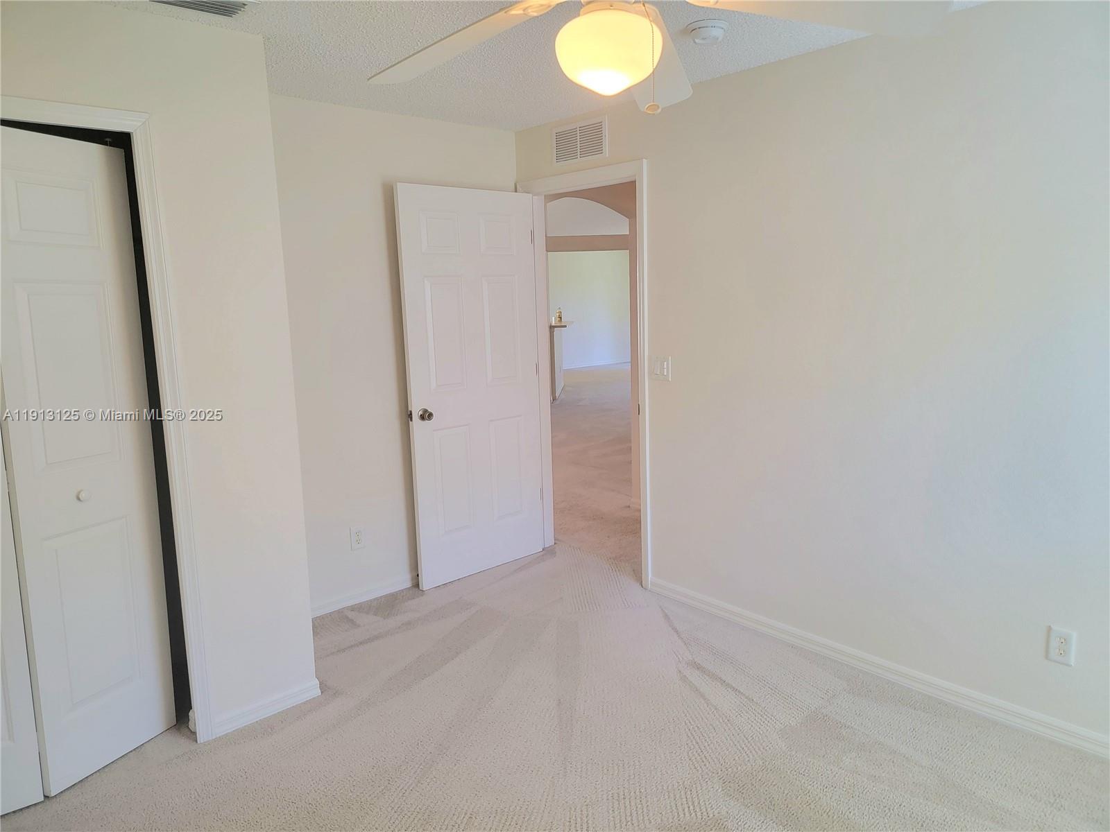 WATERFORD LAKES PHASE II - Residential