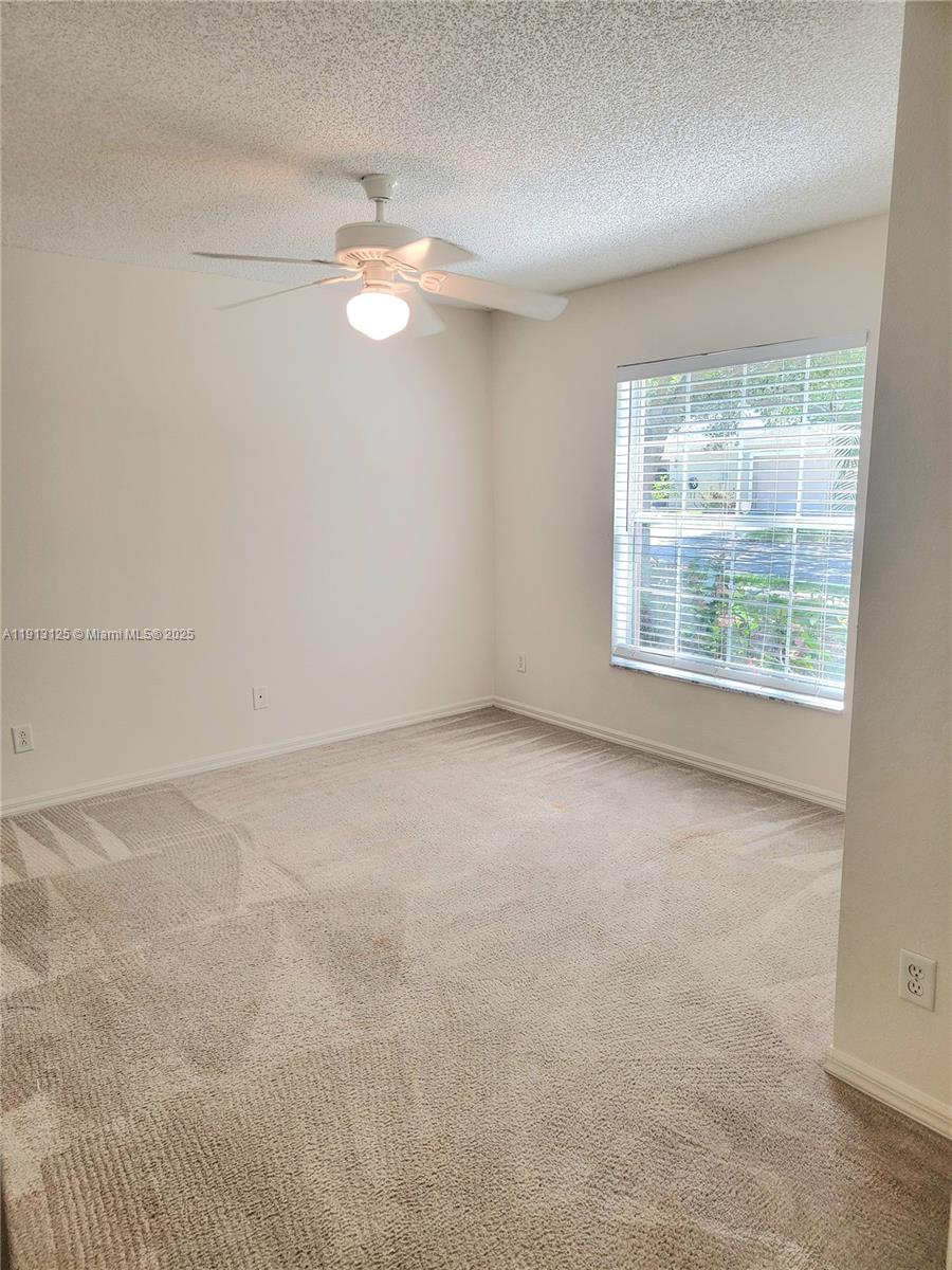 WATERFORD LAKES PHASE II - Residential