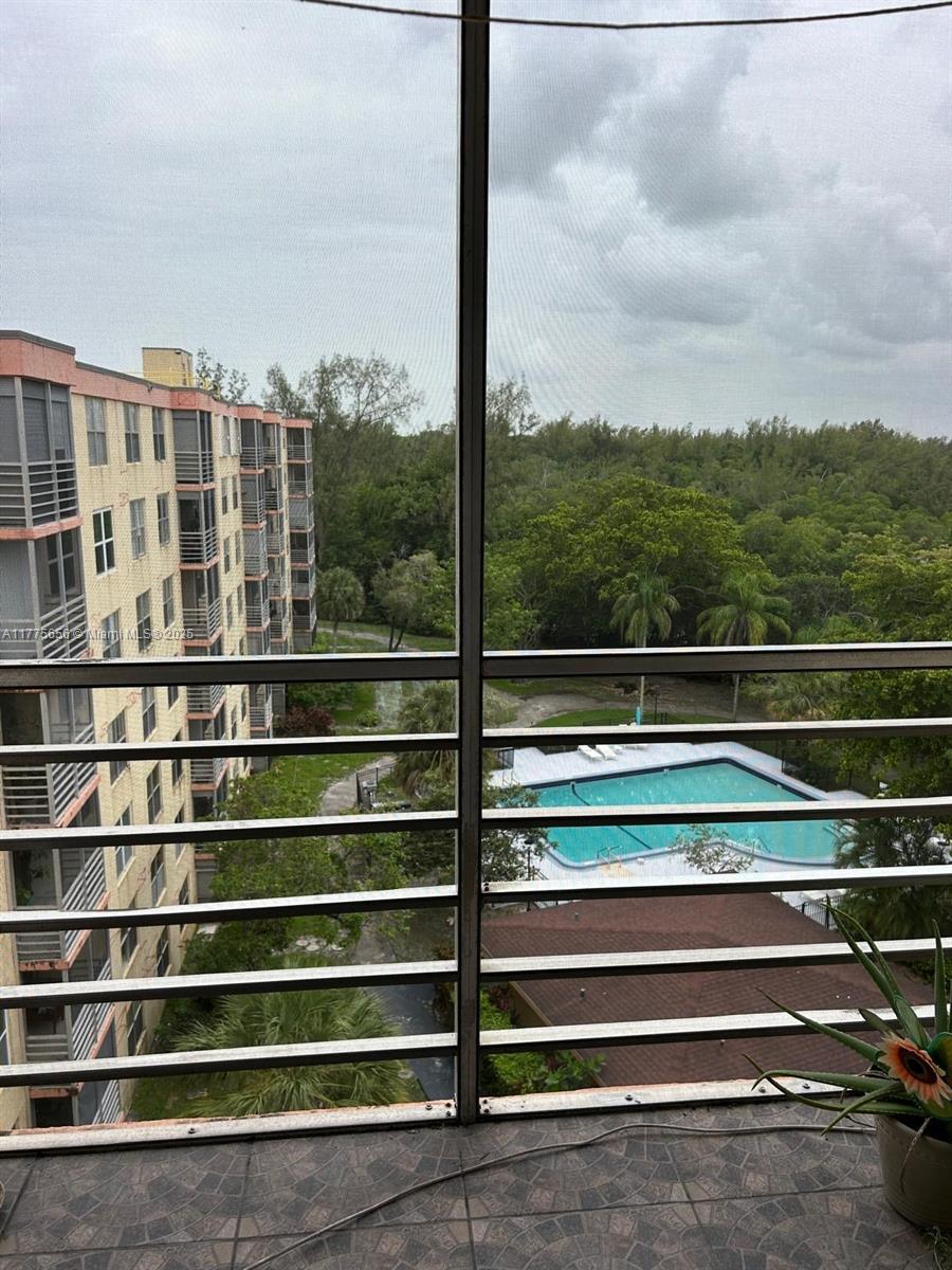 Greynolds Park Club Condo - Residential