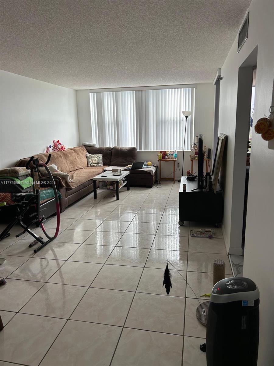 Greynolds Park Club Condo - Residential