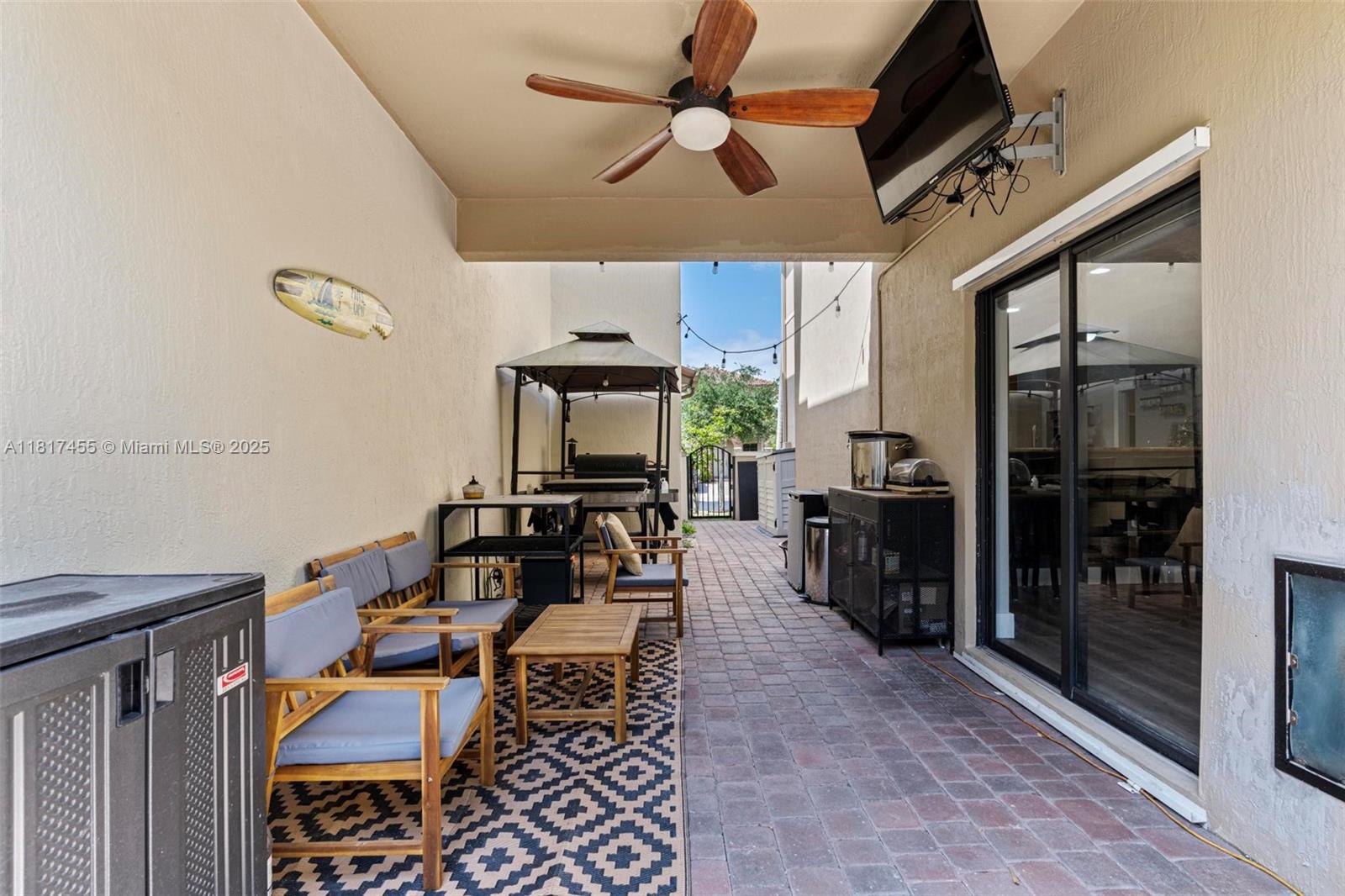 TRELLIS AT BAYSHORE - Residential
