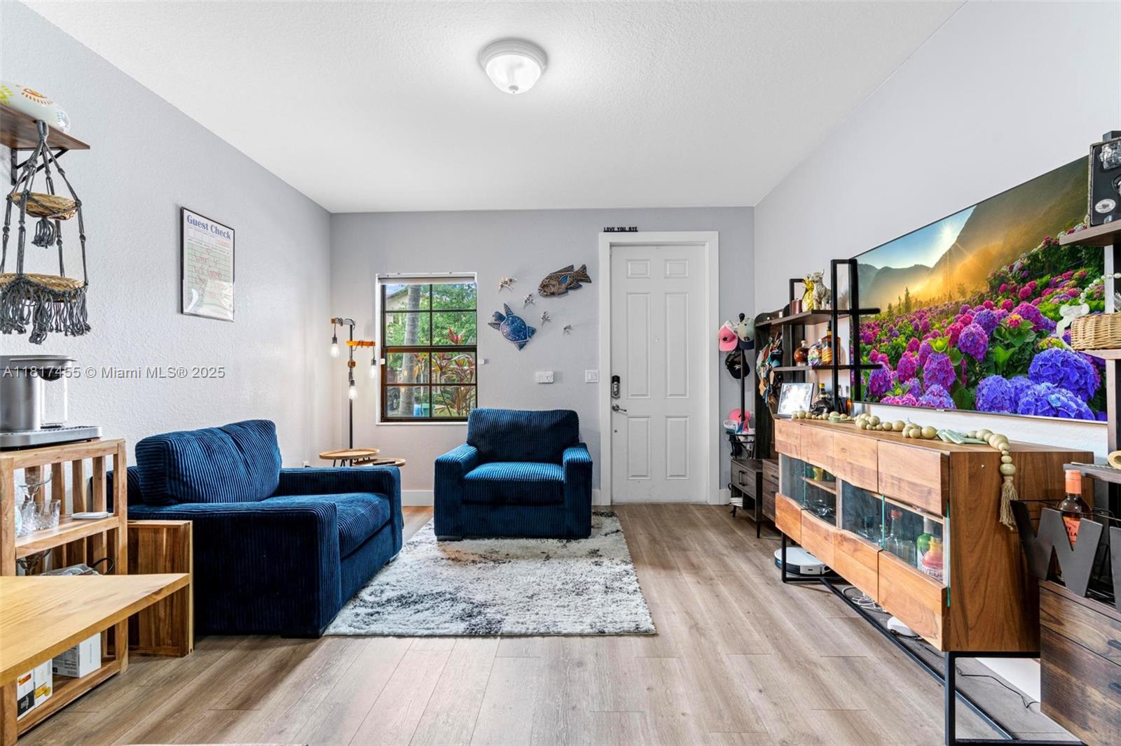 TRELLIS AT BAYSHORE - Residential