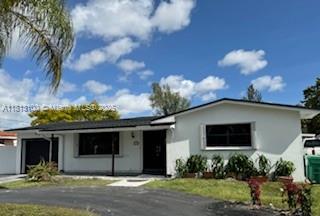 7495 S Waterway Dr 1, Miami, Broward County, Florida - 3 Bedrooms  
2 Bathrooms - 