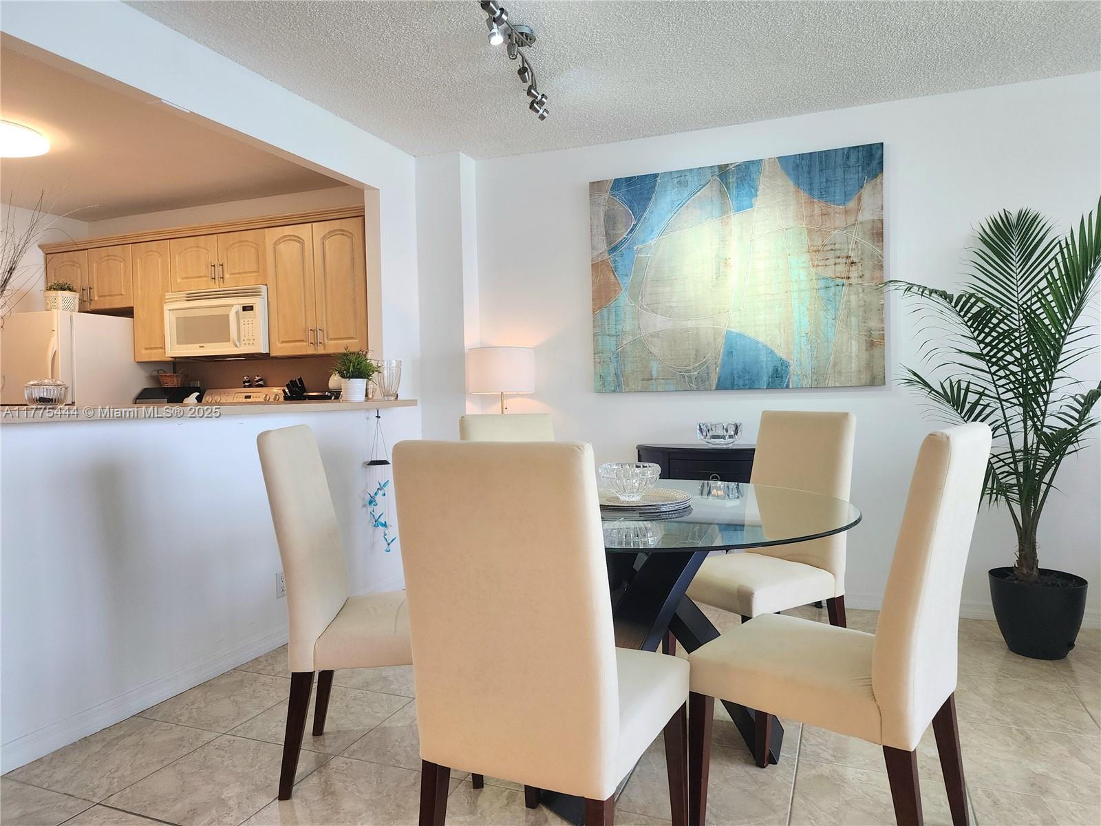 SEA AIR TOWERS CONDO - Residential