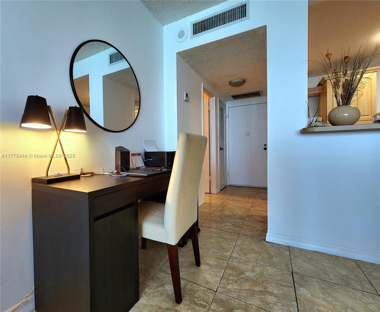 SEA AIR TOWERS CONDO - Residential