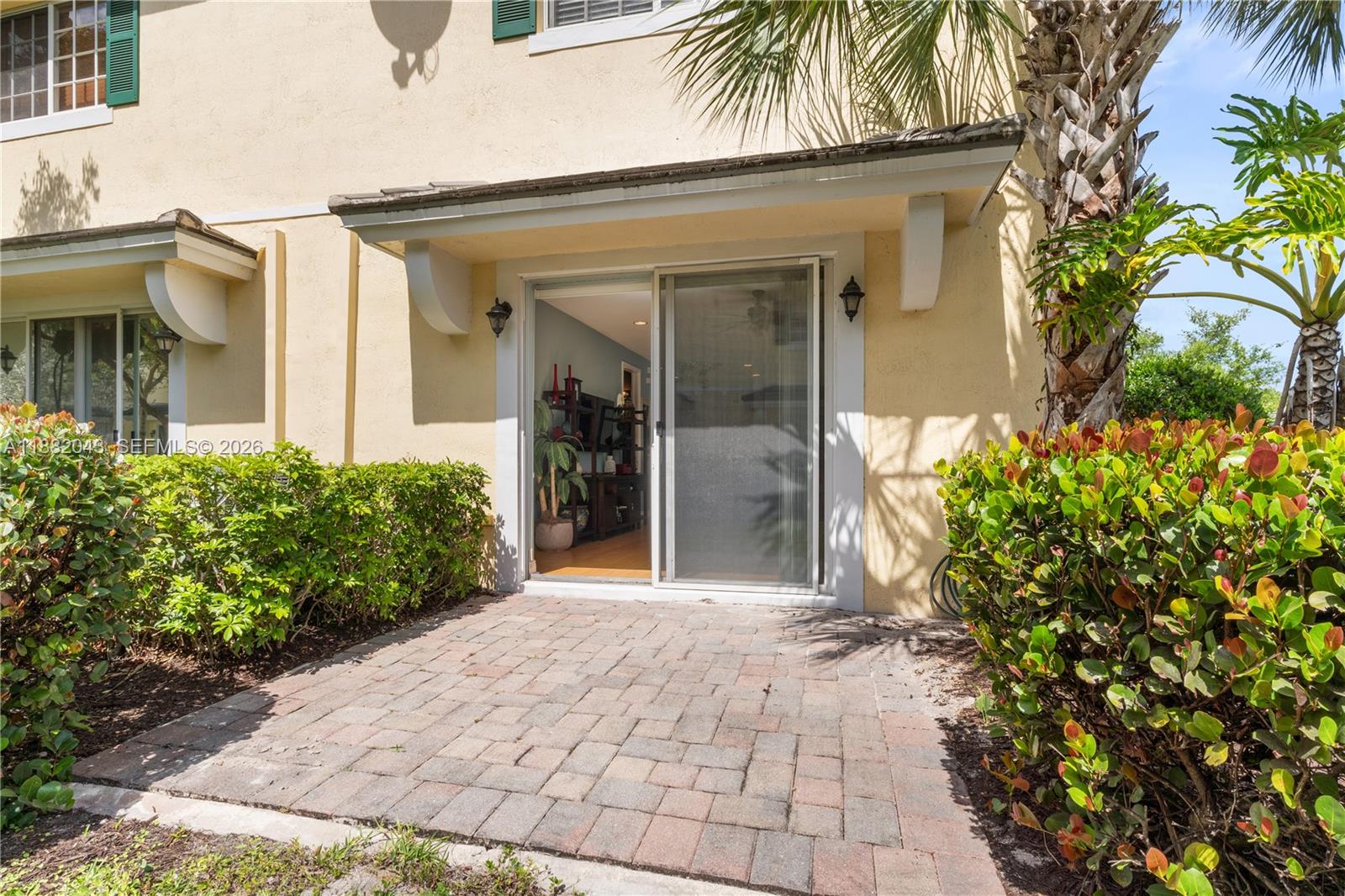 SADDLE BRIDGE - Residential