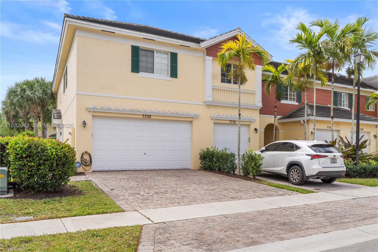 SADDLE BRIDGE - Residential