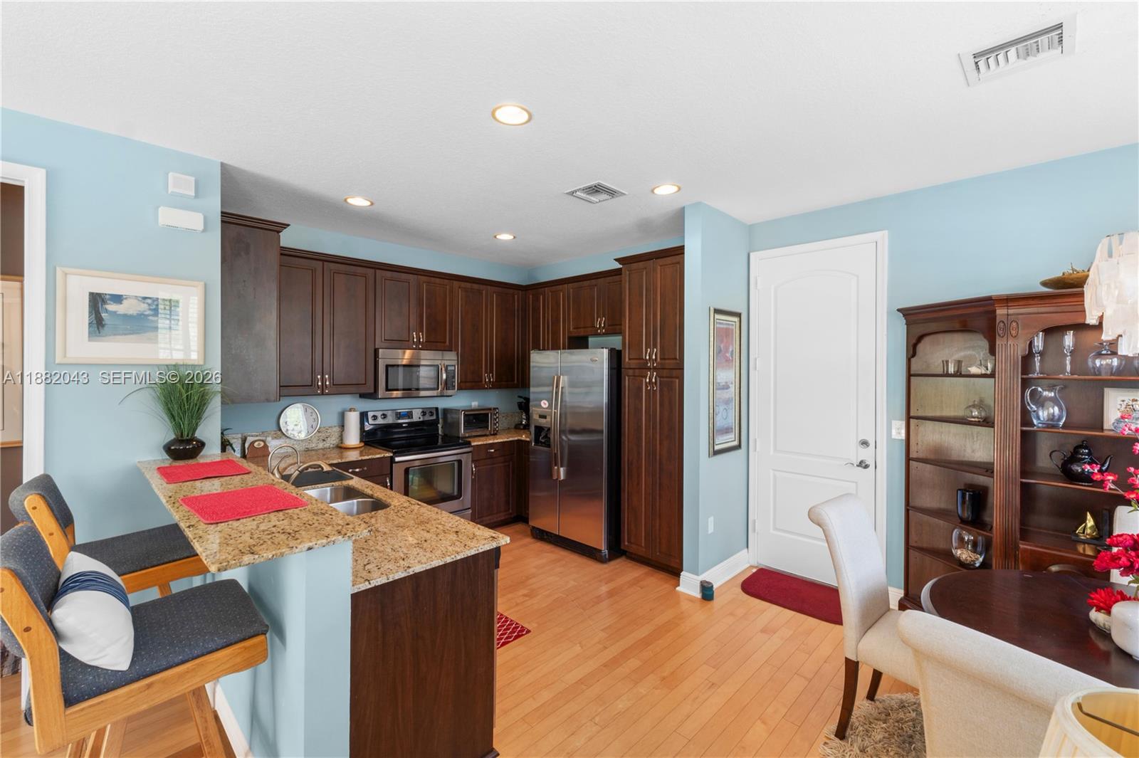 SADDLE BRIDGE - Residential