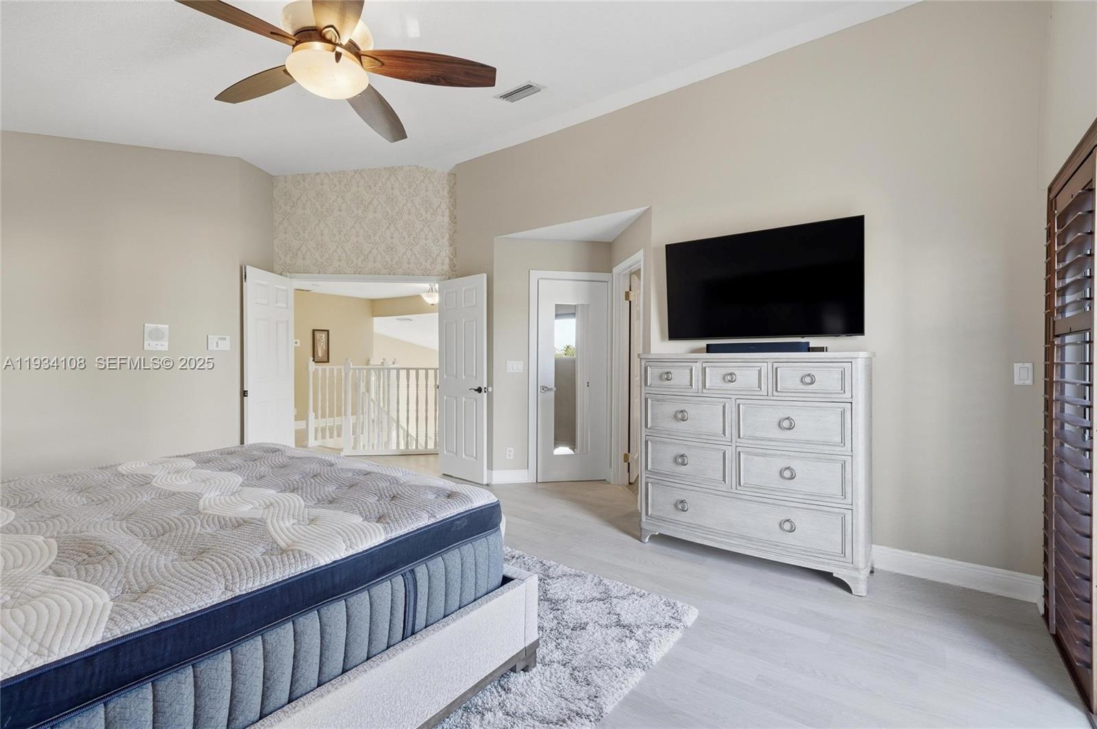 CHAPEL LAKE ESTATES - Residential