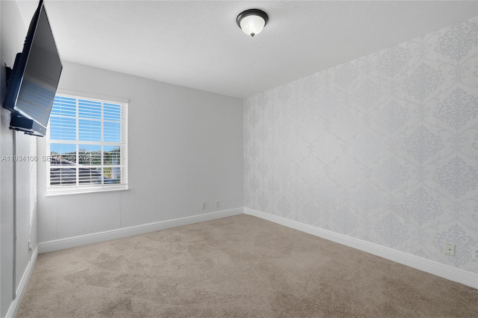 CHAPEL LAKE ESTATES - Residential