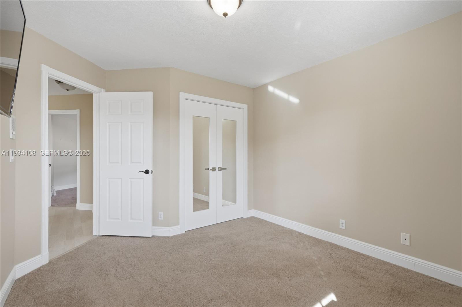 CHAPEL LAKE ESTATES - Residential