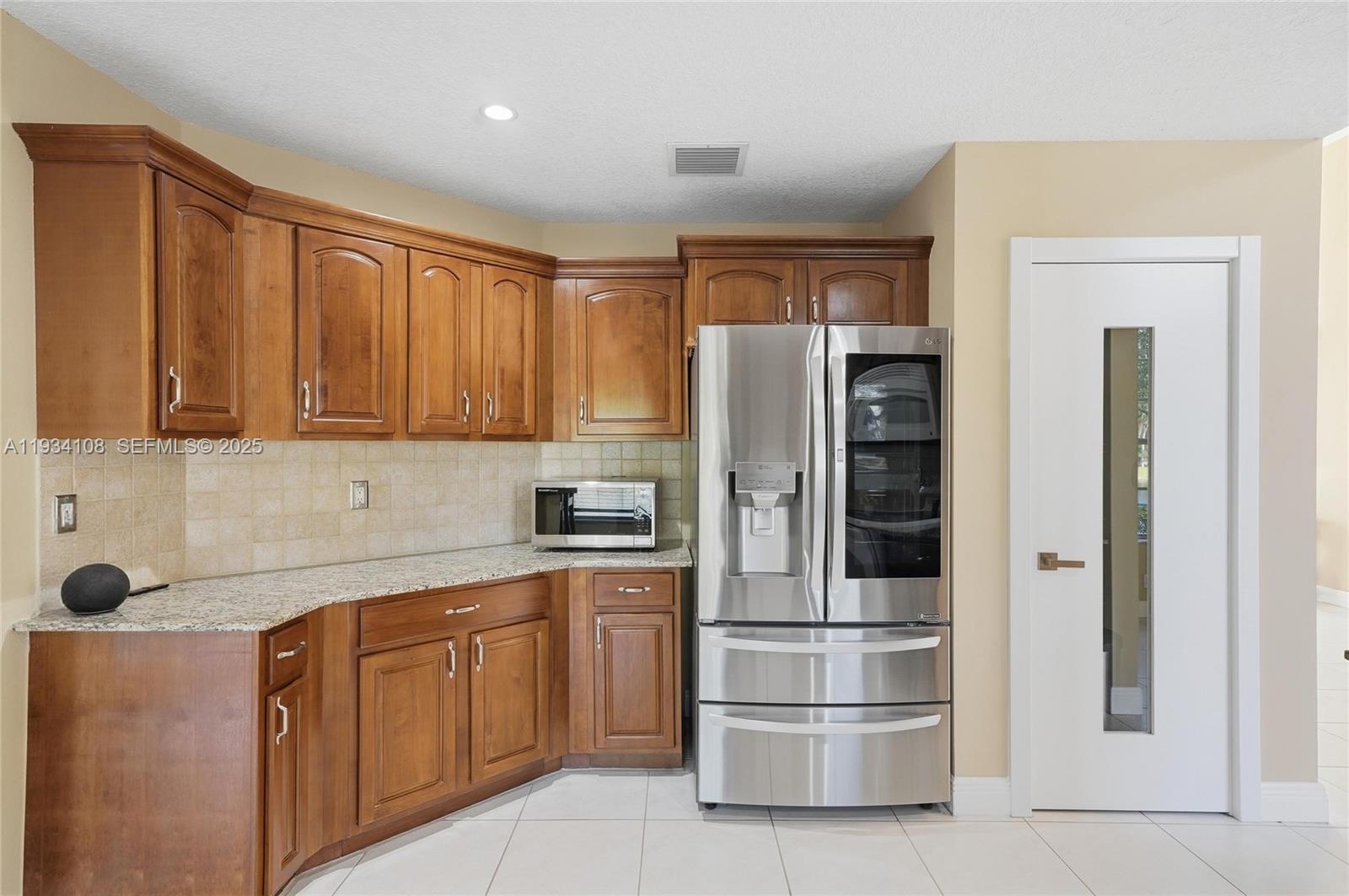 CHAPEL LAKE ESTATES - Residential