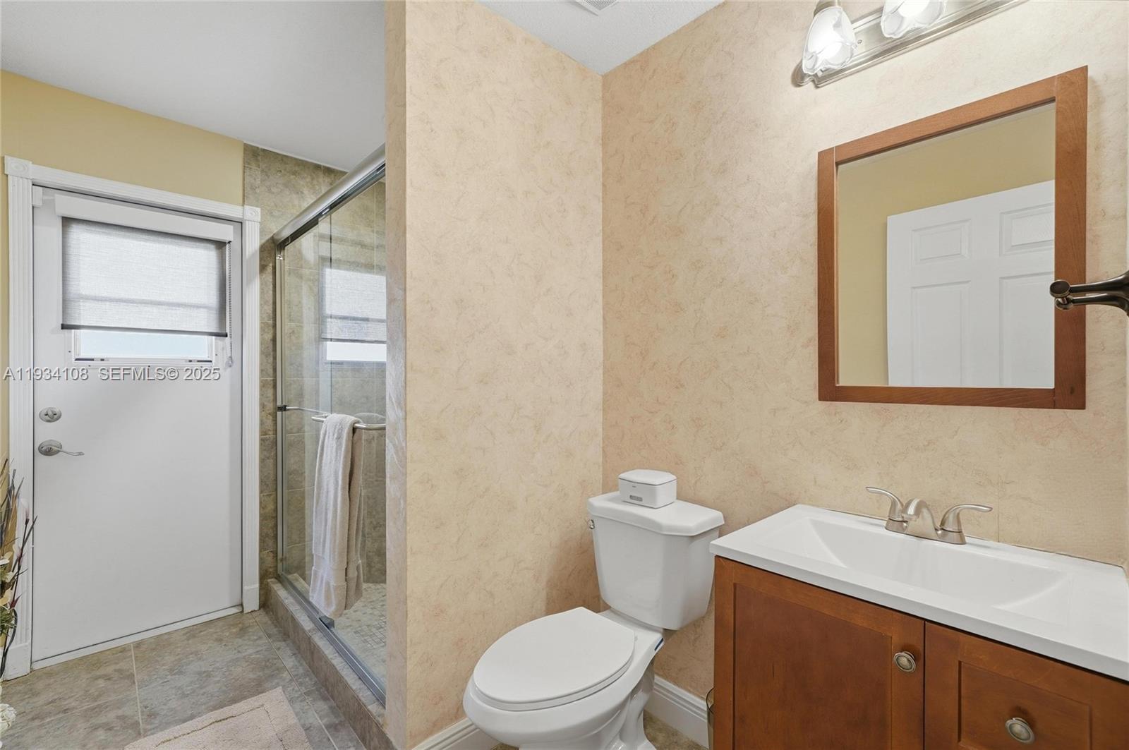 CHAPEL LAKE ESTATES - Residential