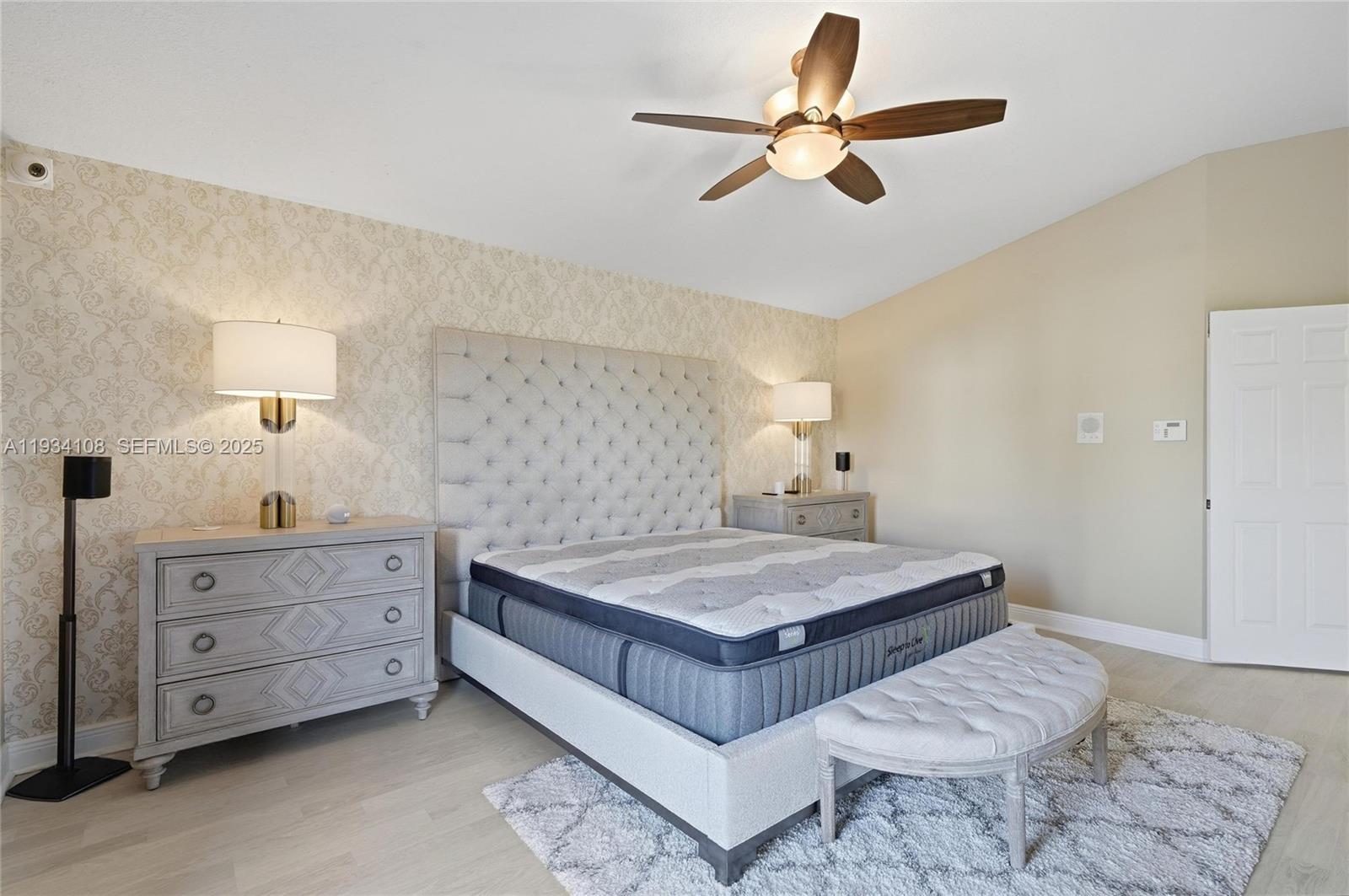 CHAPEL LAKE ESTATES - Residential