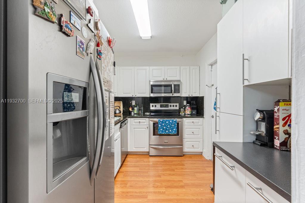 VENETIAN PALMS CONDO - Residential