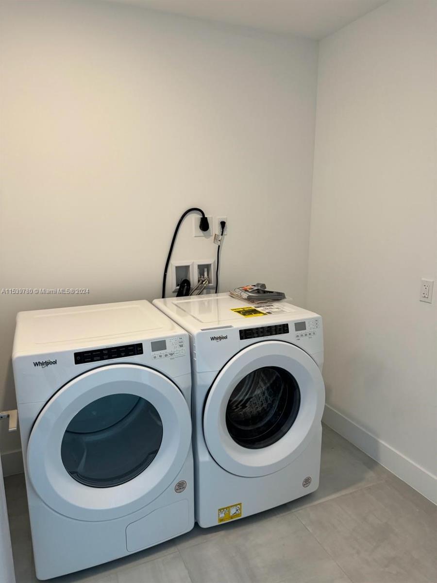 Aurora - Residential Lease