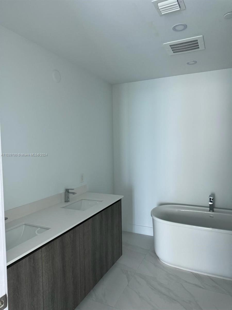 Aurora - Residential Lease