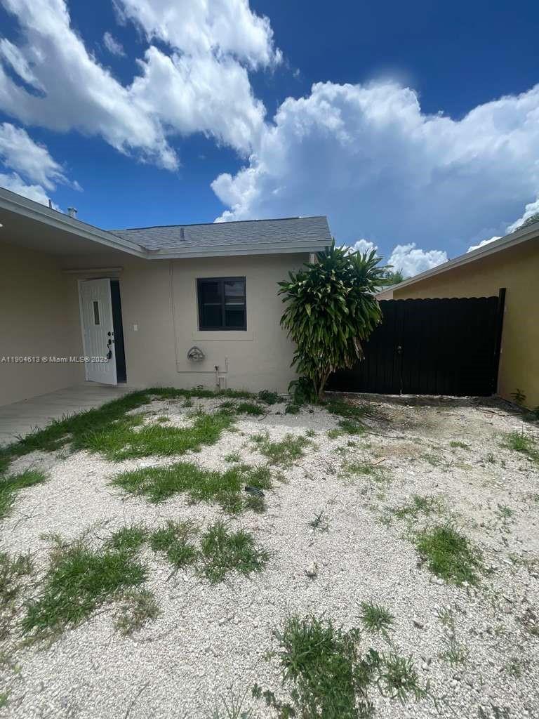 PRINCETONIAN BY THE PARK - Residential Lease