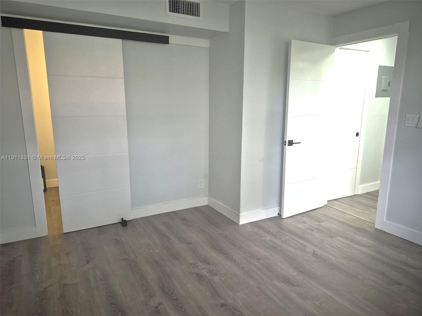 CROMWELL WEST CONDO - Residential Lease