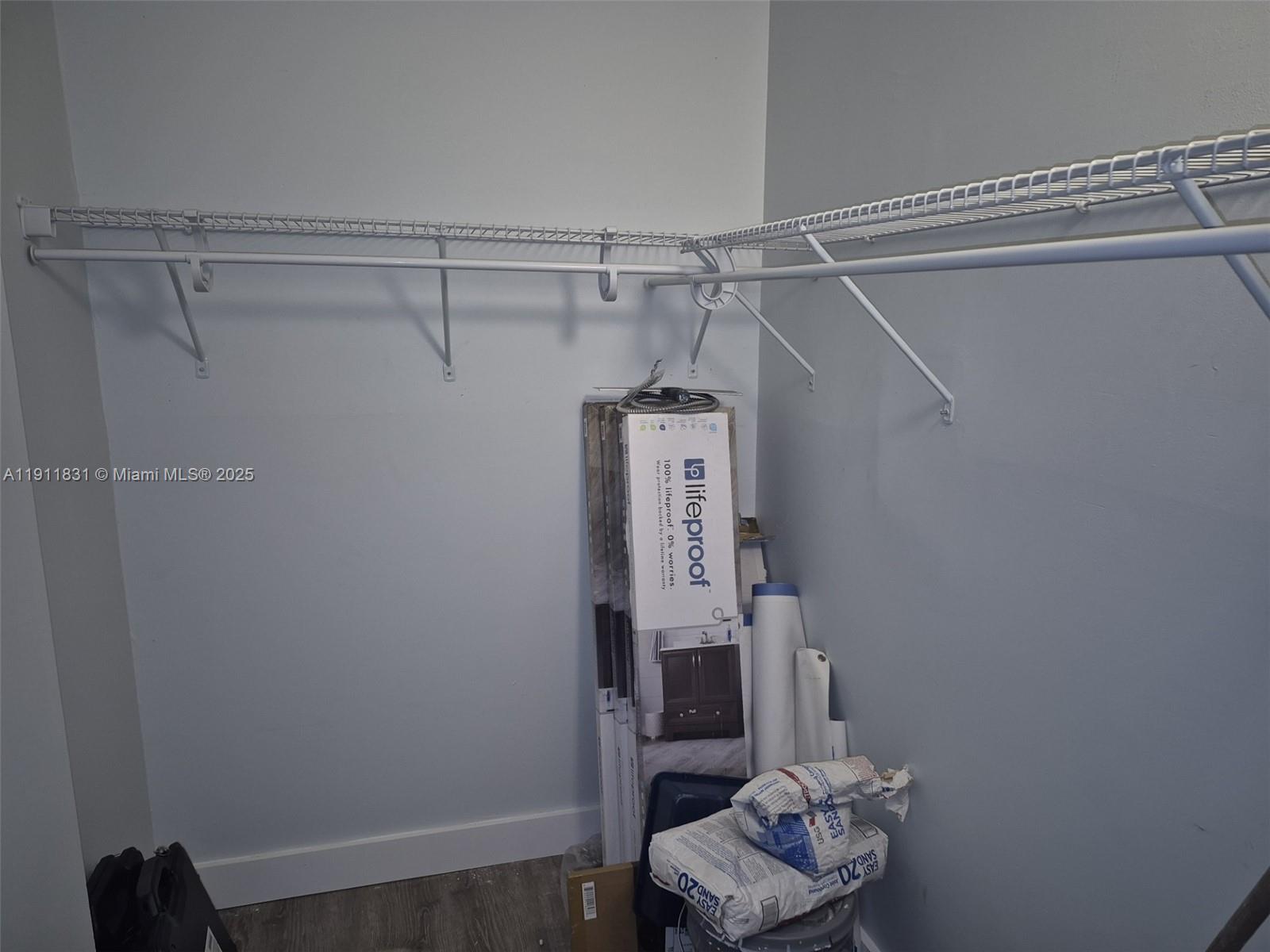 CROMWELL WEST CONDO - Residential Lease