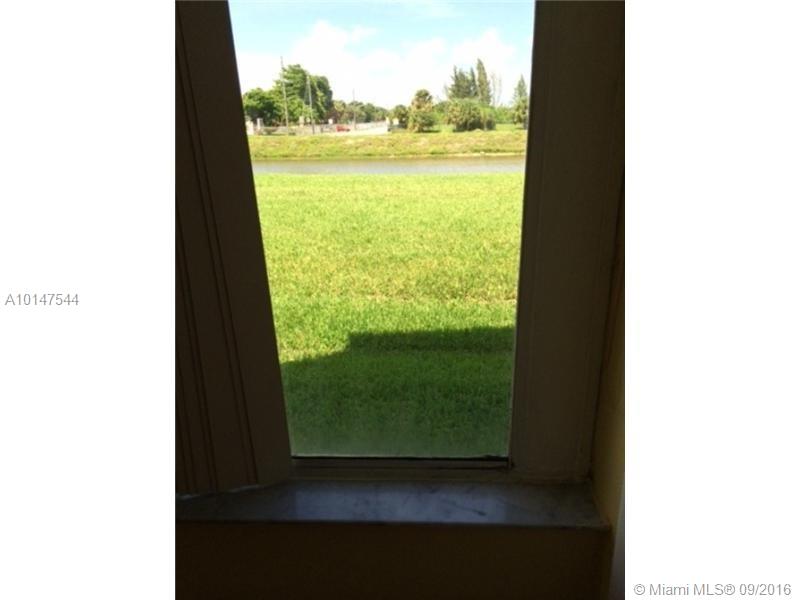 LAKEVIEW CLUB CONDO - Residential Lease