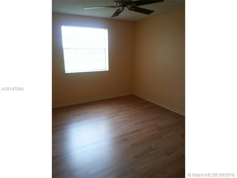 LAKEVIEW CLUB CONDO - Residential Lease