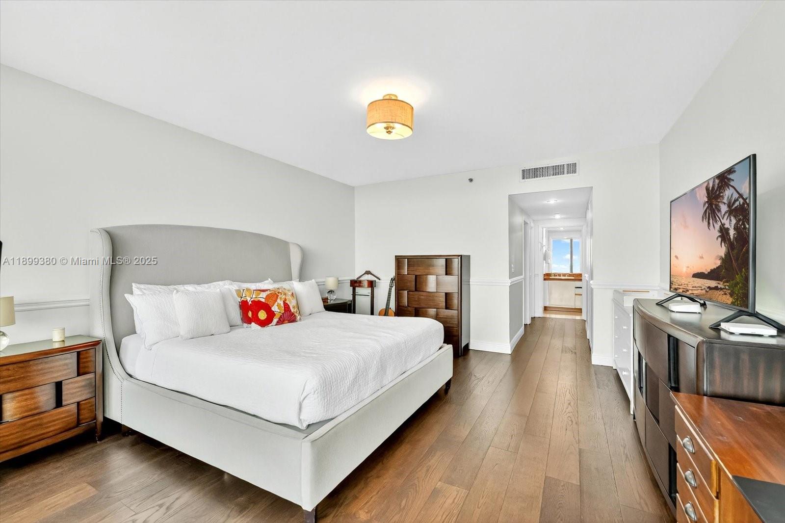 BRISTOL TOWER CONDO - Residential Lease