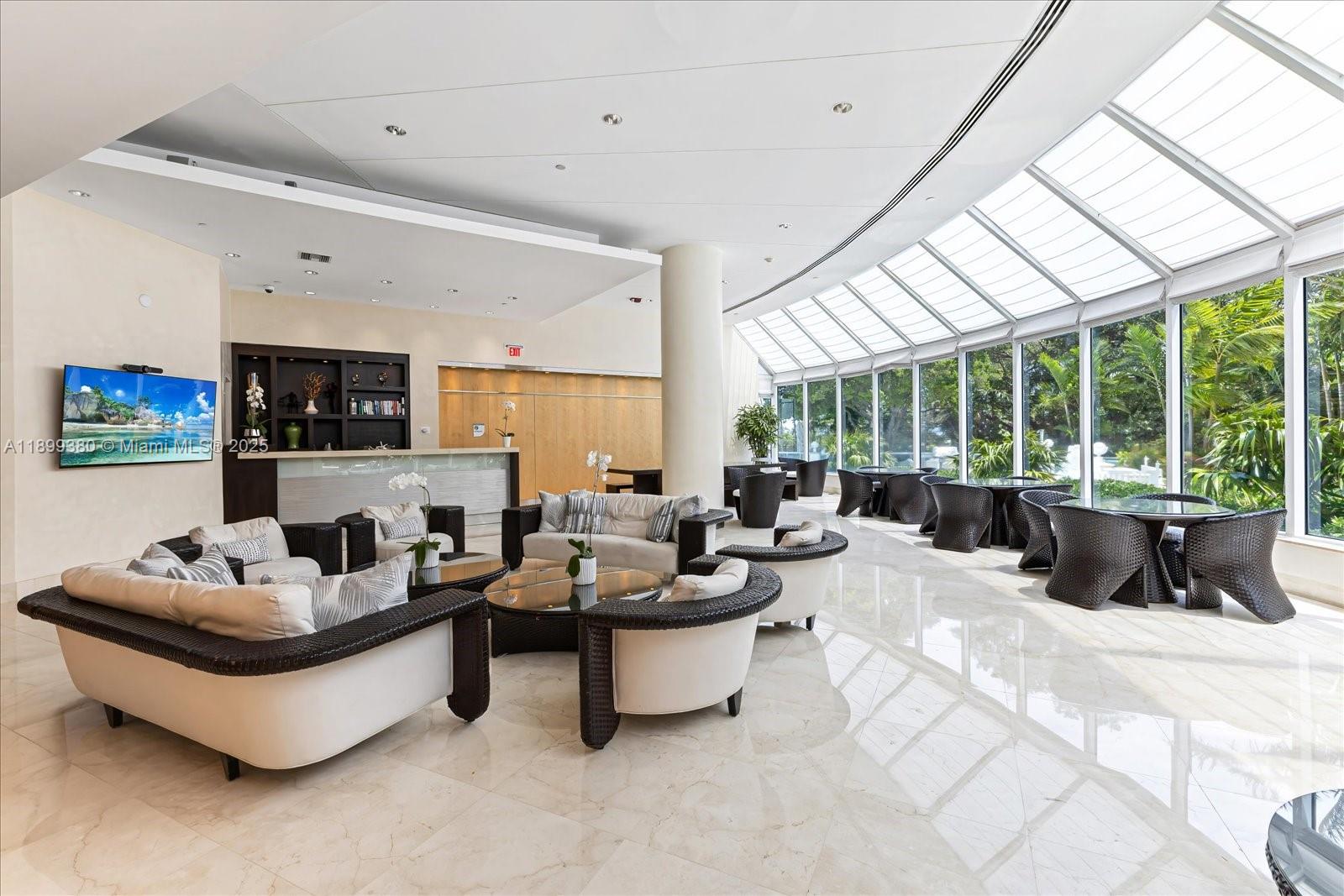 BRISTOL TOWER CONDO - Residential Lease