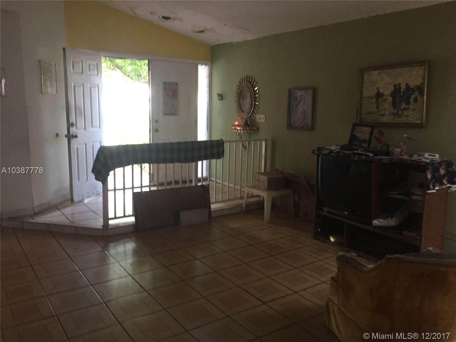 LAKES OF THE MEADOW - Residential