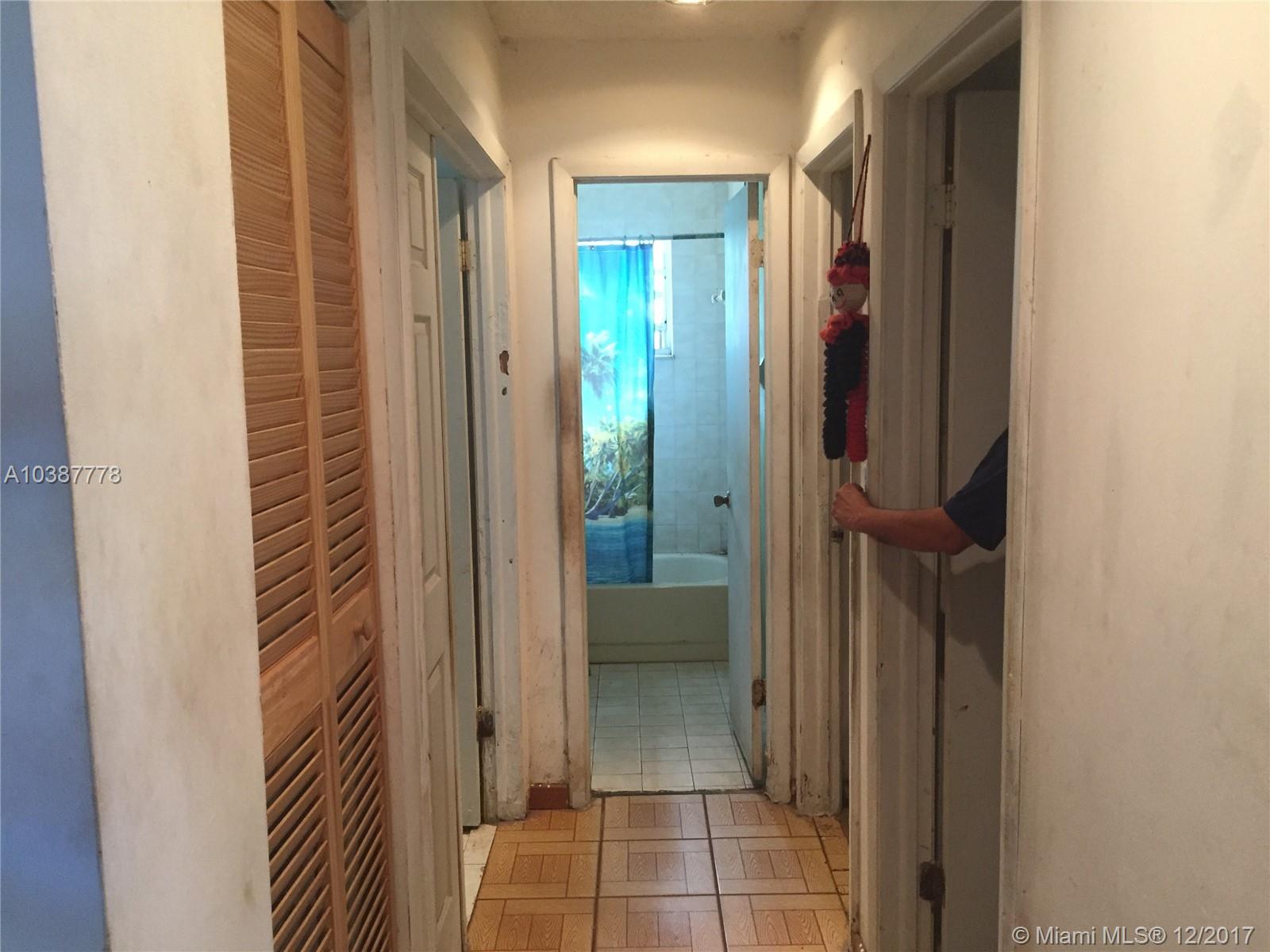 LAKES OF THE MEADOW - Residential