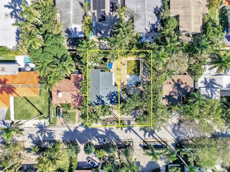 Available now: A versatile 10,000 sq. ft. parcel sold as land. This double lot provides two distinct paths for a buyer: split the property into two 5,000 sq. ft. lots for a dual-build project, or utilize the entire 10,000 sq. ft. for a single, expansive residence.

Properties with this square footage and subdivision potential in shorecrest are increasingly rare in this market. Buyer to verify all building requirements with the city/county.