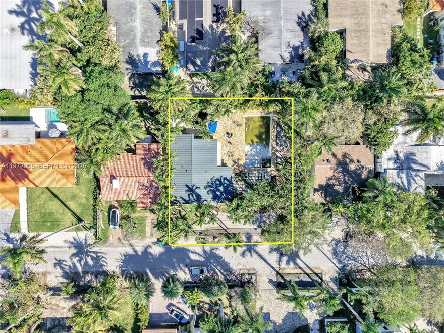 Available now: A versatile 10,000 sq. ft. parcel sold as land. This double lot provides two distinct paths for a buyer: split the property into two 5,000 sq. ft. lots for a dual-build project, or utilize the entire 10,000 sq. ft. for a single, expansive residence.

Properties with this square footage and subdivision potential in shorecrest are increasingly rare in this market. Buyer to verify all building requirements with the city/county.