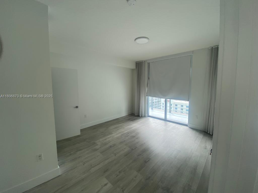 1111 SW 1st Ave 2217-N