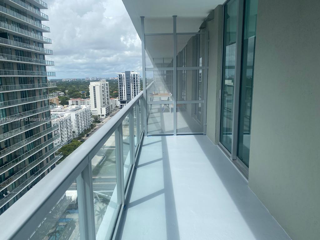 THE AXIS ON BRICKELL II C - Residential