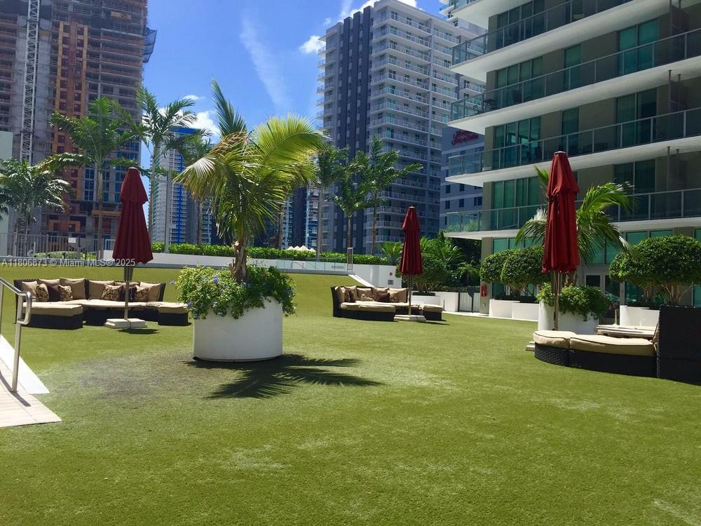 THE AXIS ON BRICKELL II C - Residential