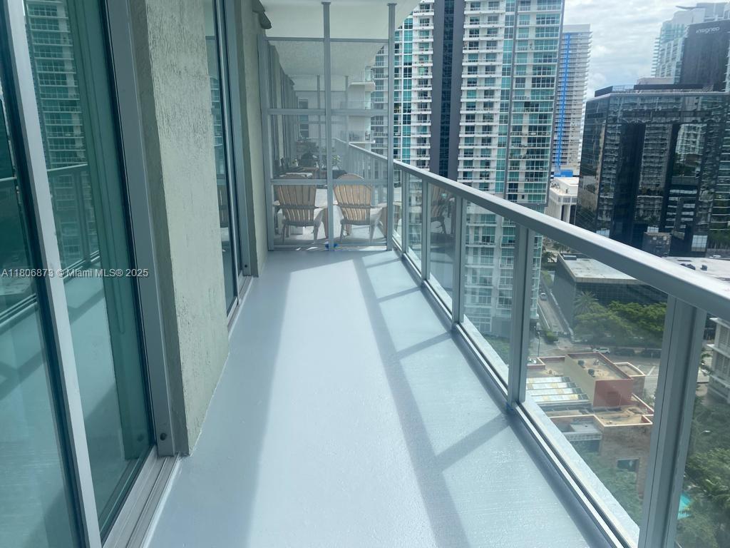 THE AXIS ON BRICKELL II C - Residential