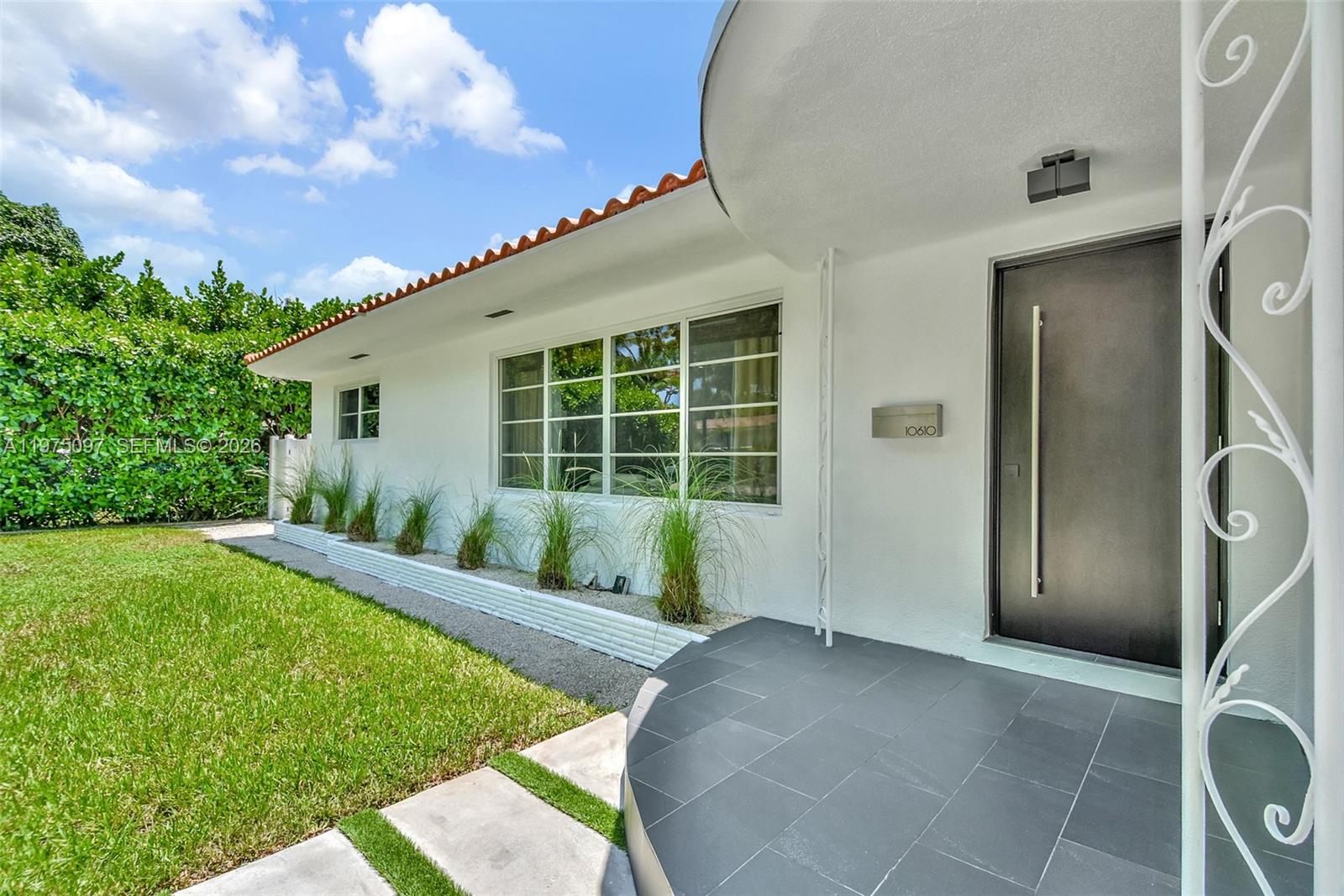 MIAMI SHORES ESTATES - Residential Lease