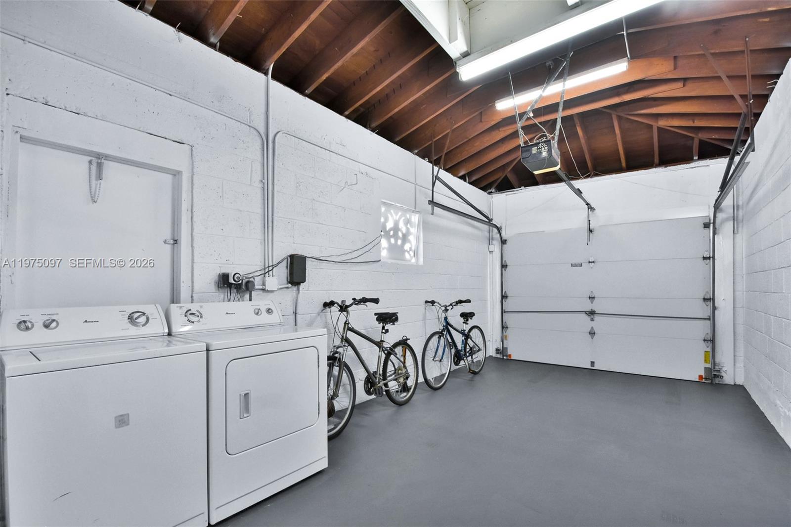 MIAMI SHORES ESTATES - Residential Lease