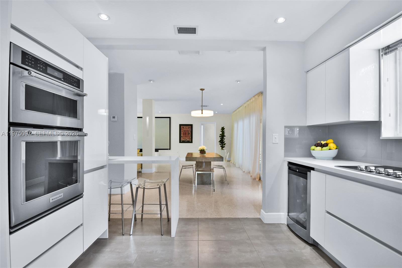 MIAMI SHORES ESTATES - Residential Lease