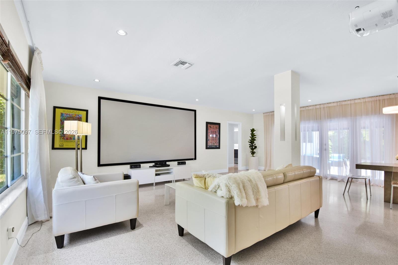 MIAMI SHORES ESTATES - Residential Lease