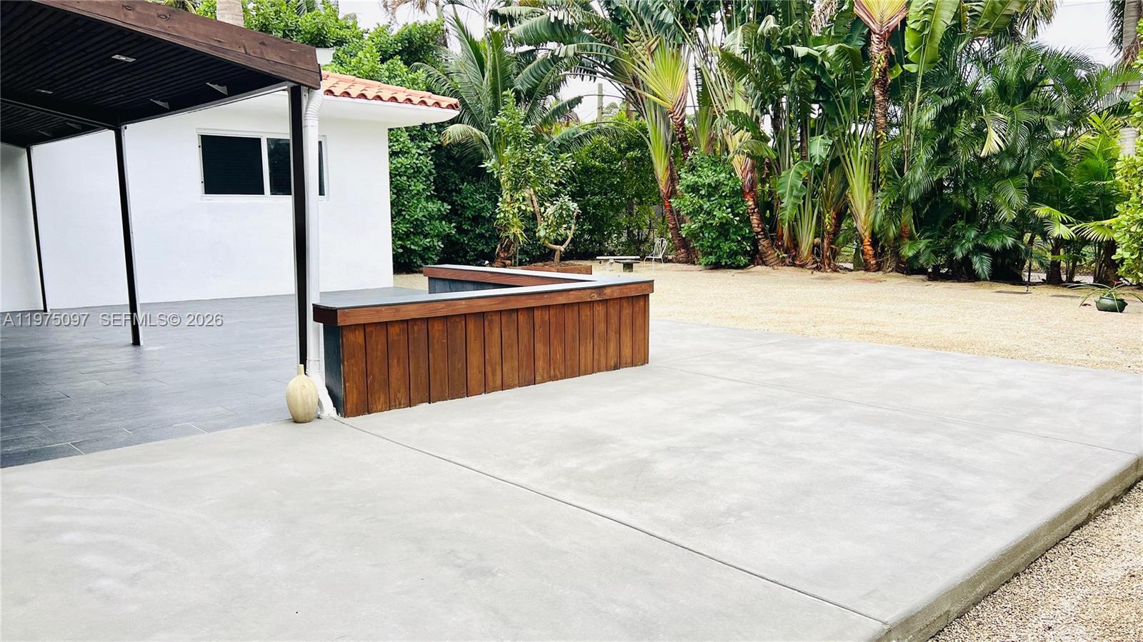 MIAMI SHORES ESTATES - Residential Lease