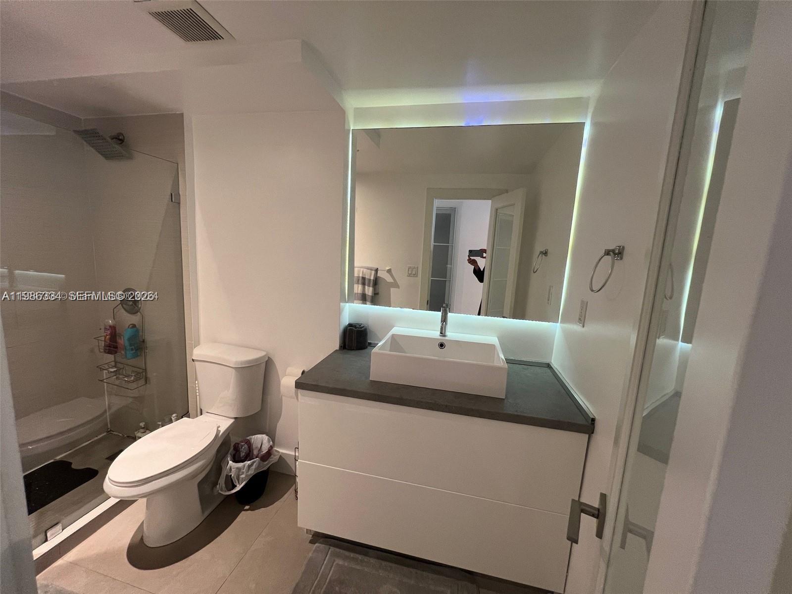 THE DECOPLAGE CONDO - Residential