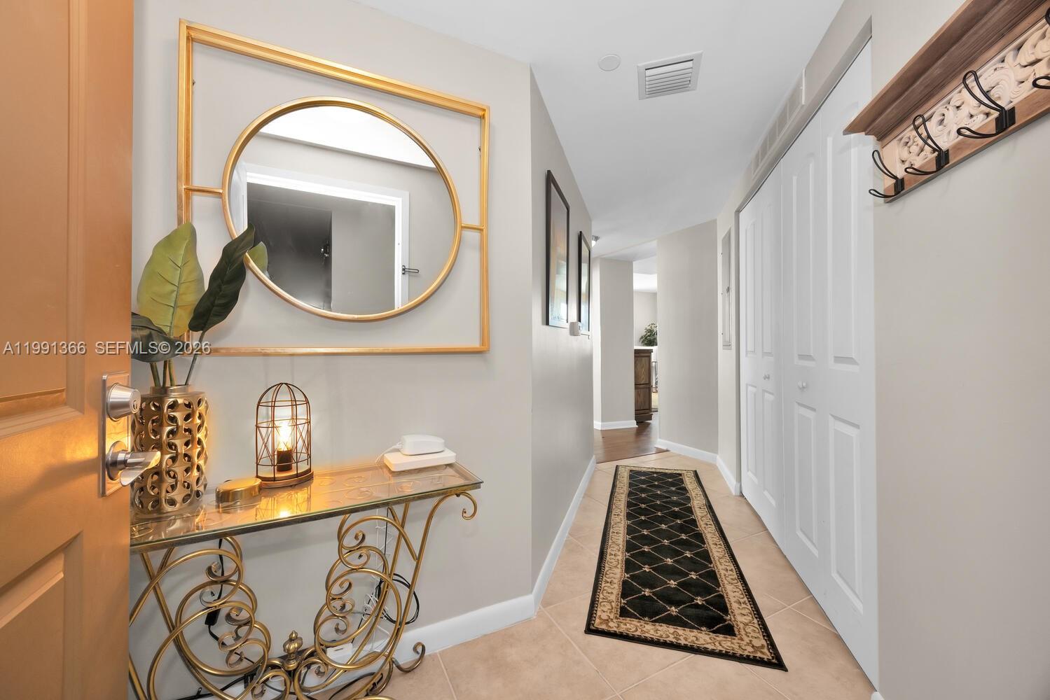 TOSCANO CONDO - Residential