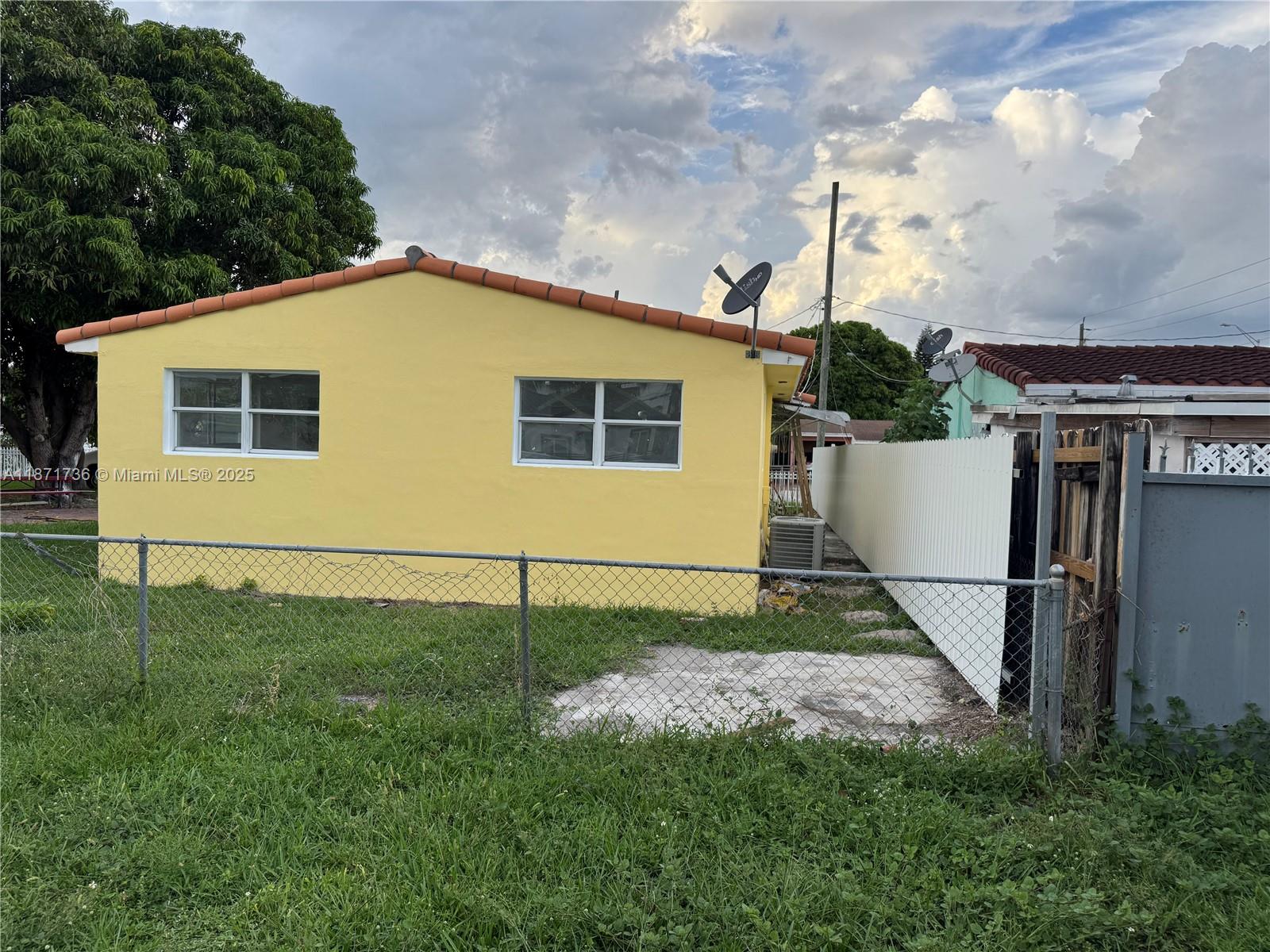 HIALEAH PK - Residential