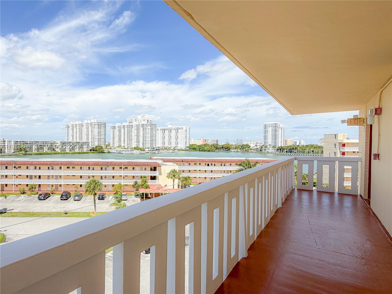 POINT EAST ONE CONDO-BLDG - Residential