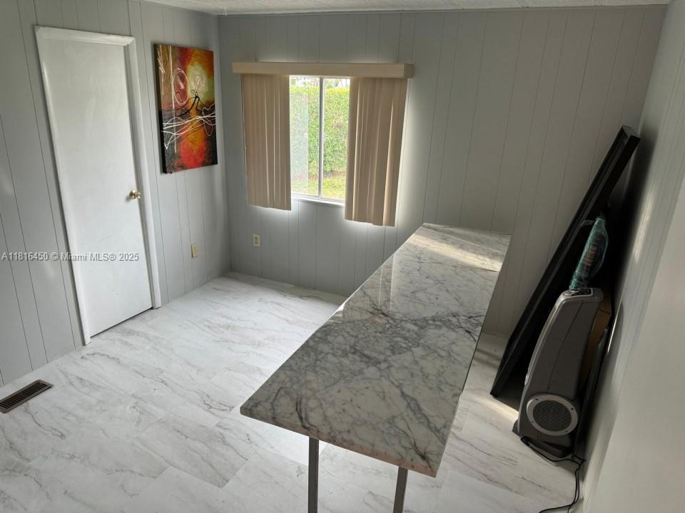HIGHLAND MEADOWS ESTATES - Residential