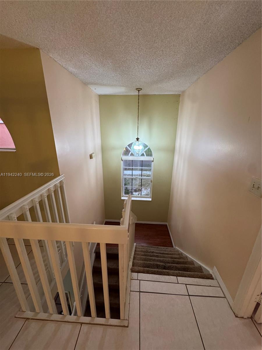 LAKES ON THE GREEN - SEC - Residential